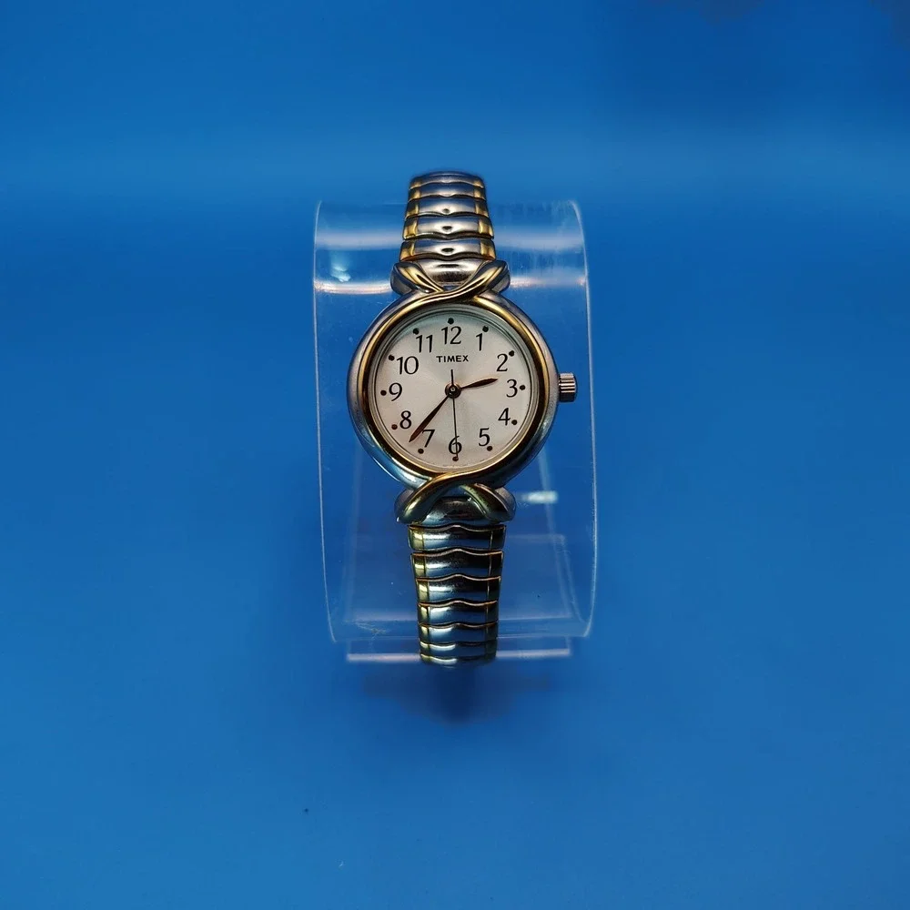 Vintage 2006 Timex 30mm Bowtie Women's Quartz Watch New Battery Fully Restored‎